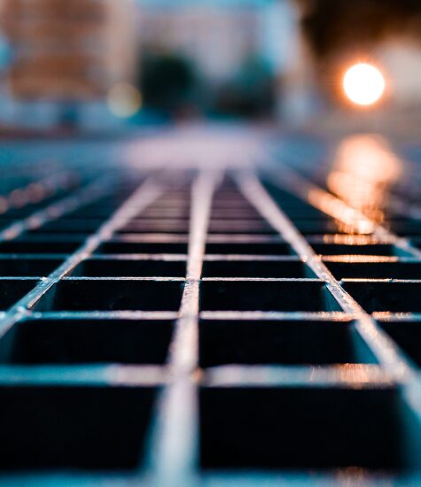 Fabrica de rejillas pultruidas