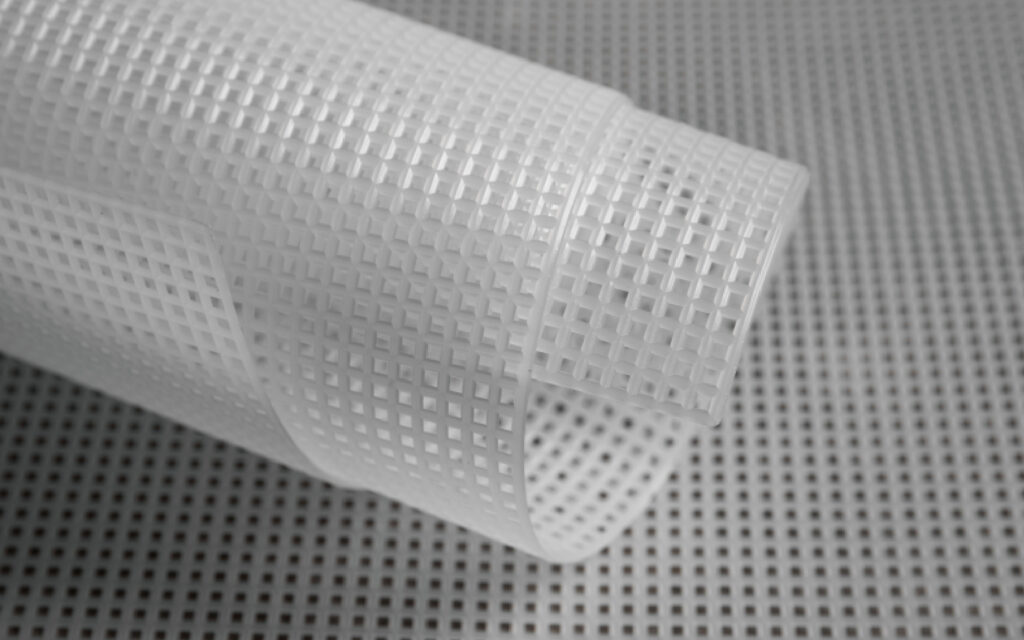 Descubre qué es mejor fibra de vidrio o plástico.